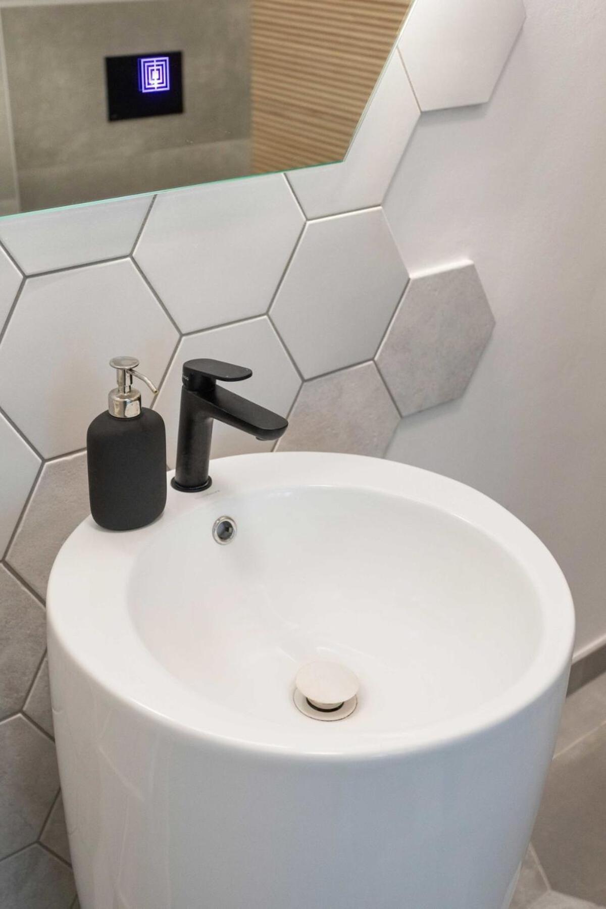 Lux Nest II City Apartment Urban Stay ザグレブ エクステリア 写真
